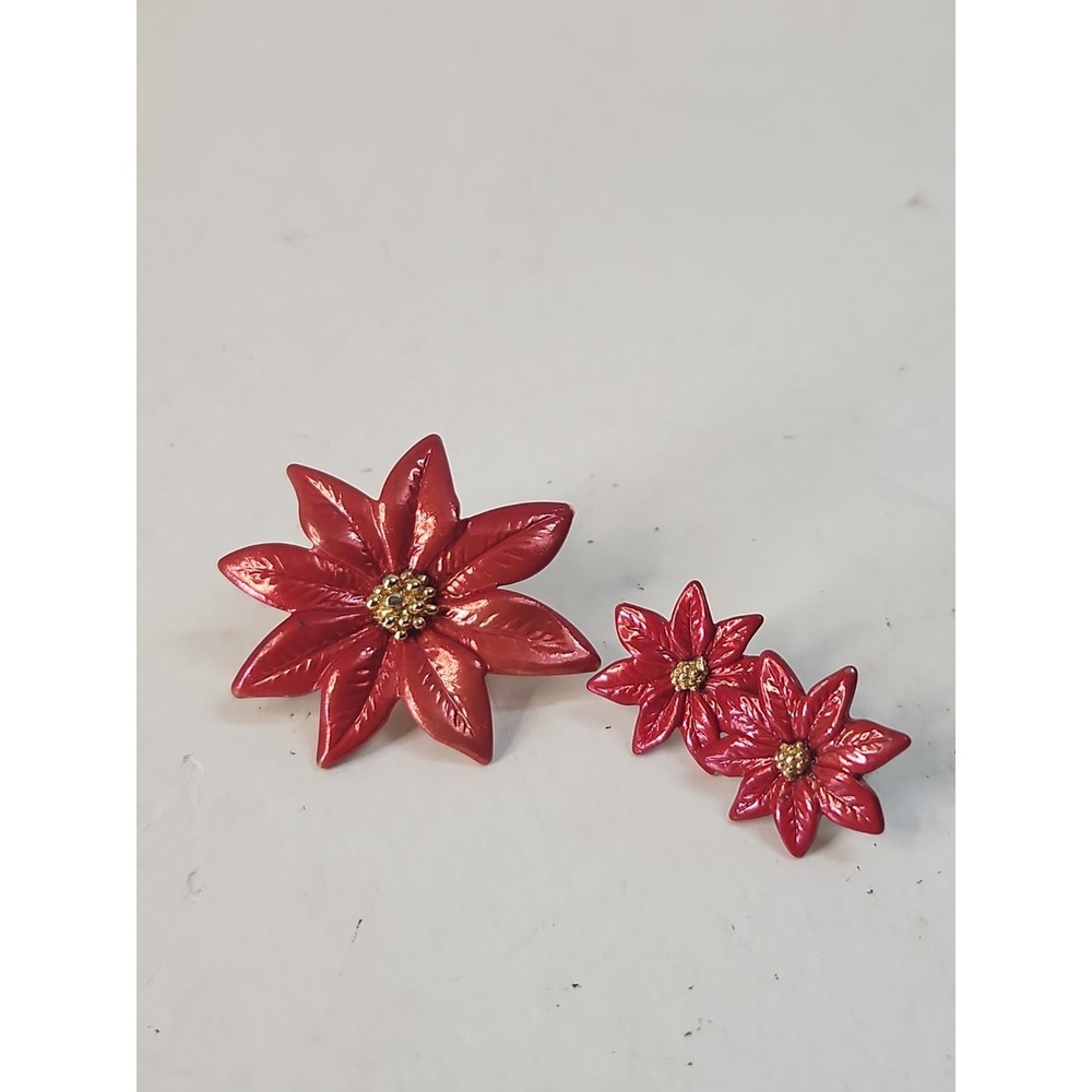 Vtg 80s-90s  Poinsettia Red & Goldtone  Christmas Flower Lapel Pin & Earring Set